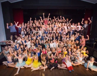 S.T.A.D.S (Sarah's.Theatre.And.Drama.Skills)