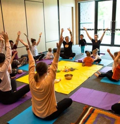 Mum &amp; children&#039;s yoga classes - do yoga together! *SPECIAL* Pakenham Yoga
