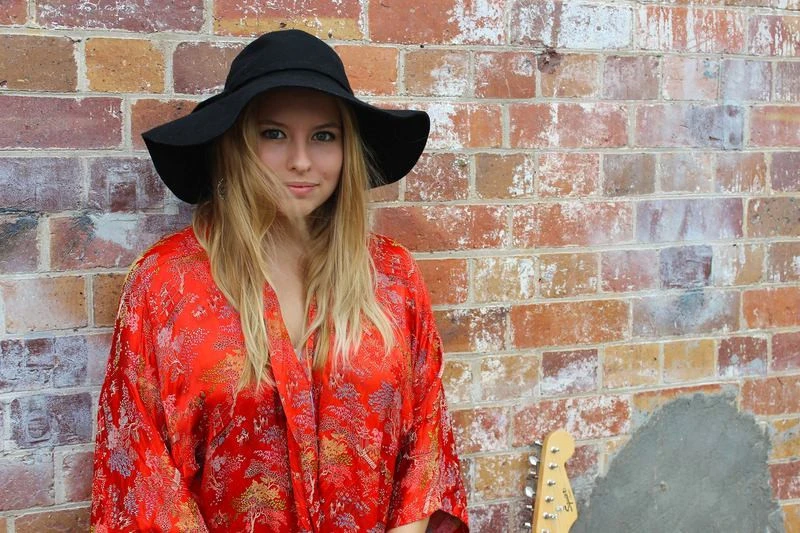 Piano, Guitar, Ukulele & Singing Lessons with Maddie (BMus)